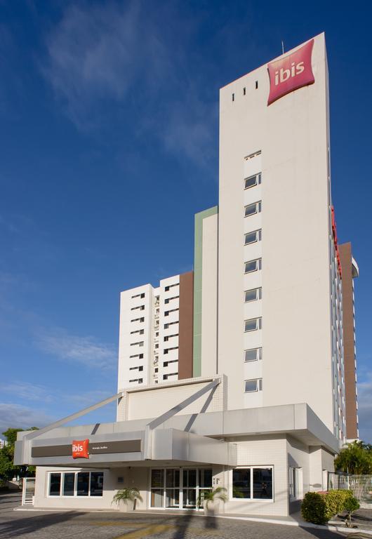 Ibis 3*